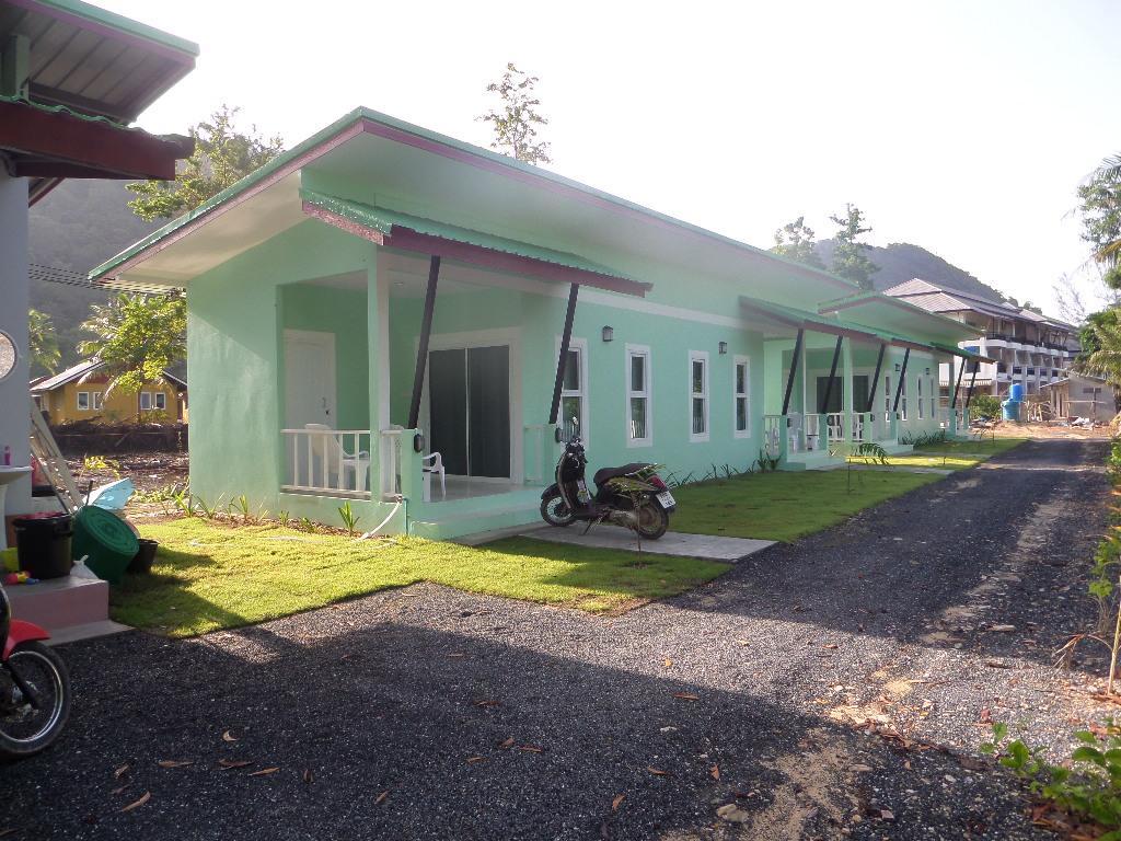 Lanta Triple Novel Hotel Ko Lanta Екстериор снимка