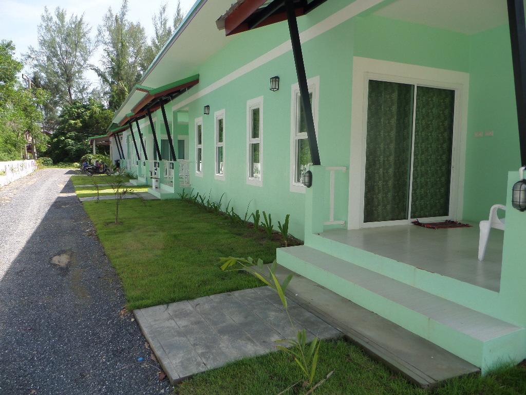 Lanta Triple Novel Hotel Ko Lanta Екстериор снимка