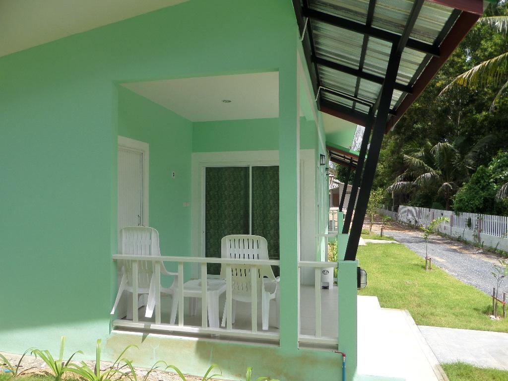 Lanta Triple Novel Hotel Ko Lanta Екстериор снимка